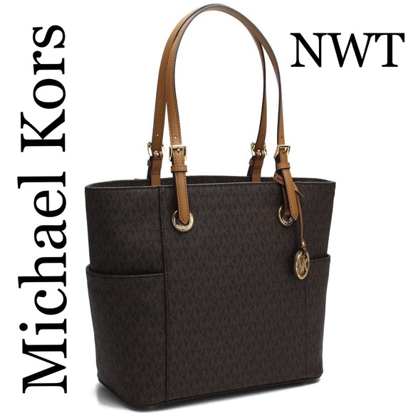 Michael Kors Handbags - NWT Michael Kors Tote Jet Set Travel East West